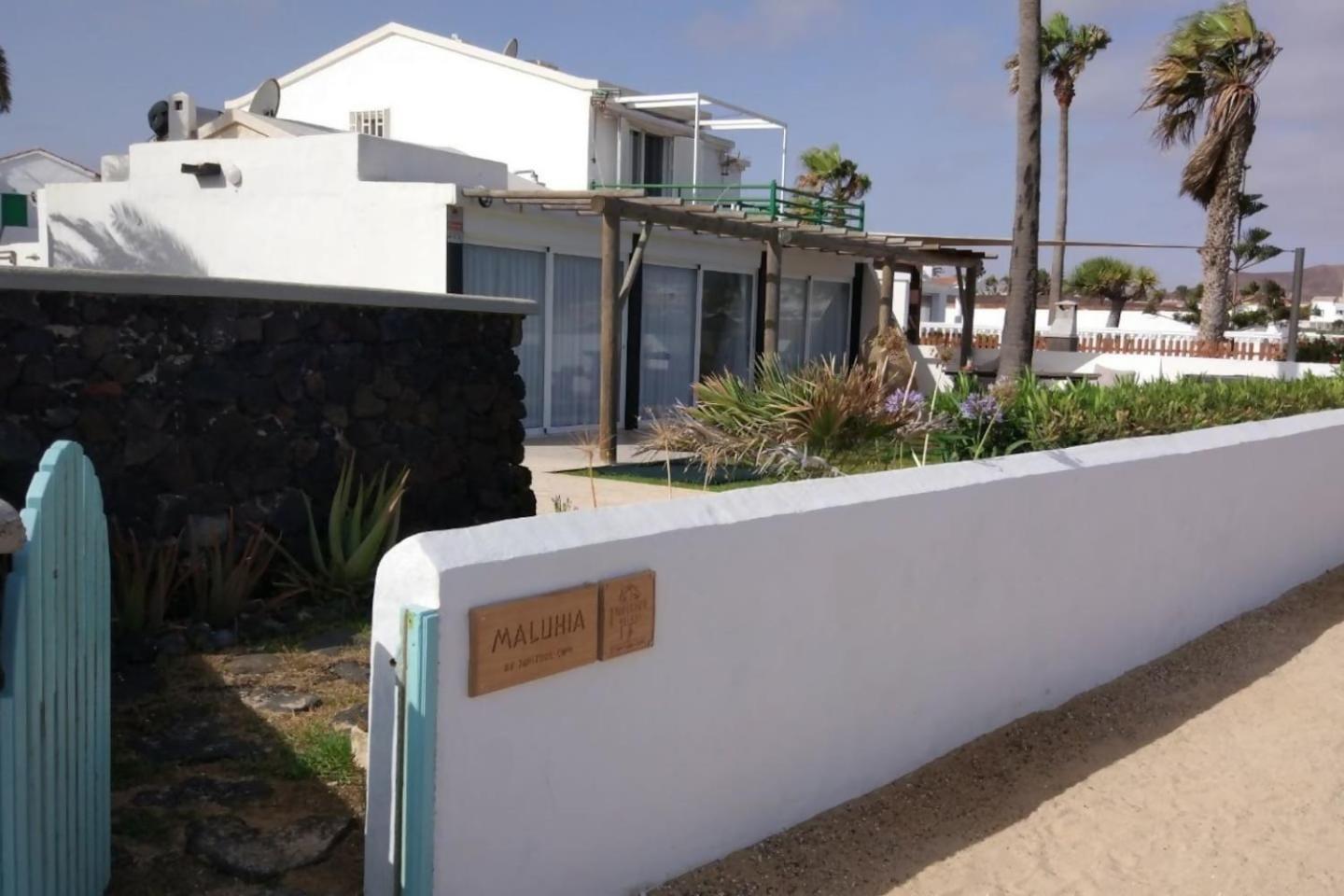Villa Maluhia Frente Al Mar Y Jacuzzi คอร์ราเลโฮ ภายนอก รูปภาพ