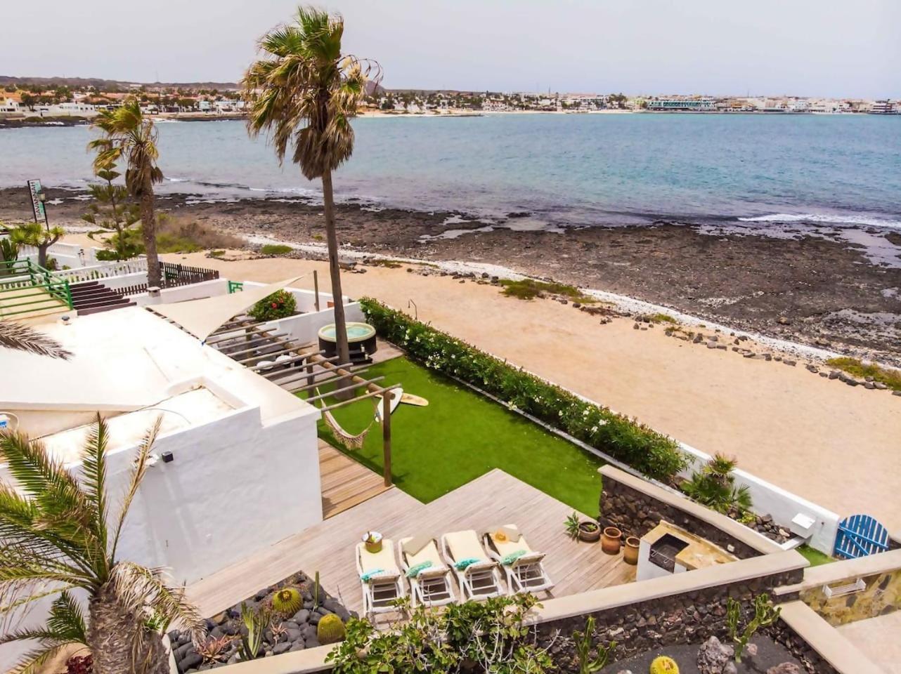 Villa Maluhia Frente Al Mar Y Jacuzzi คอร์ราเลโฮ ภายนอก รูปภาพ